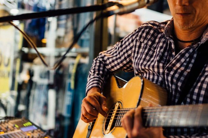 Live-Music-Noosa-Hastings-Street Live-Music-Noosa-Hastings-Street