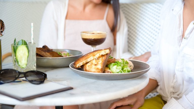 Aromas Breakfast Menu